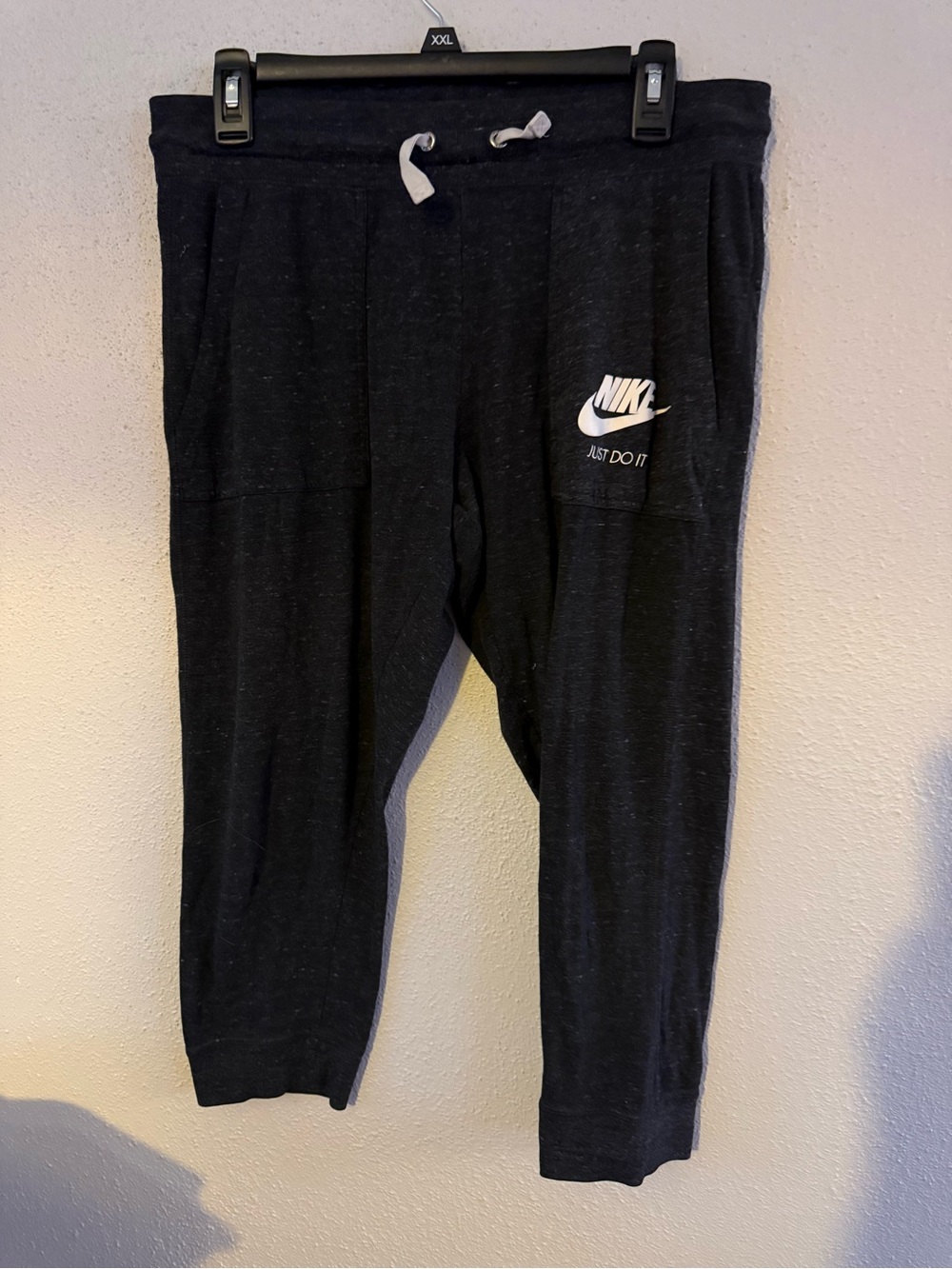 (M) Women’s Nike Black Jogger Bottoms - 'Just Do It'